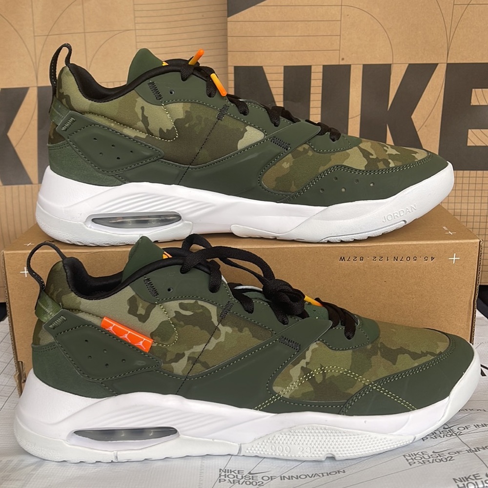 Jordan Air NFH "Bayou Boys"
Men’
Multi-Color/Black/White/Carbon Green
DM3263-900 - Picture 12 of 16